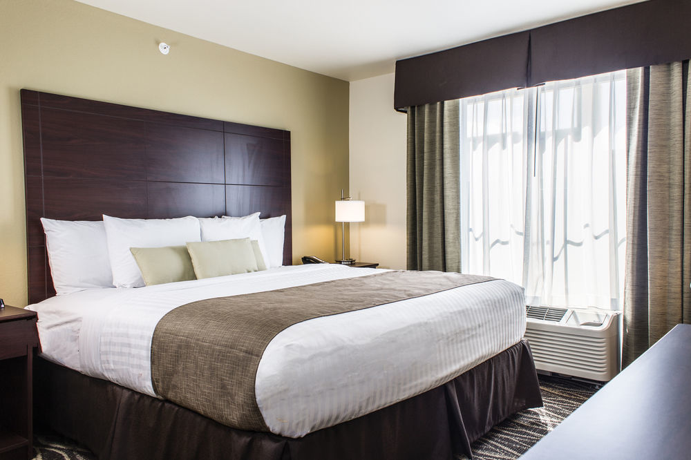 Cobblestone Hotel & Suites - Chippewa Falls Eksteriør billede